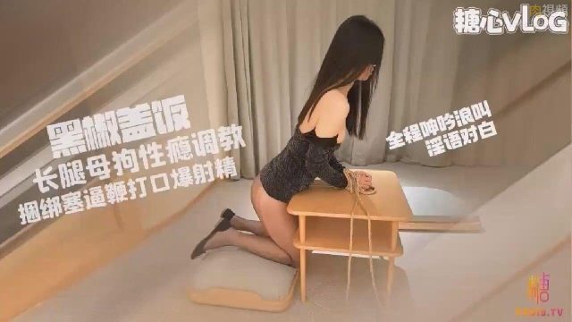 La liếm em gái trẻ trắng nõn cực ngon